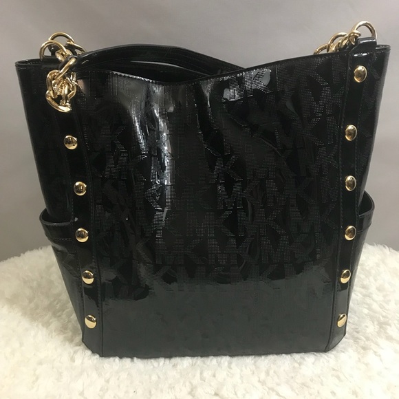 Michael Kors large Delaney signature monogram tote - Picture 2 of 5